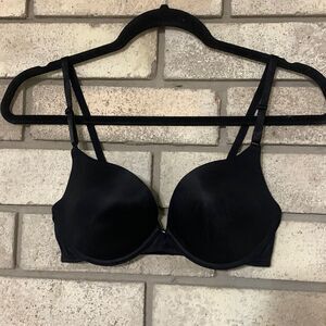 3for$20 bra has underwire 34C